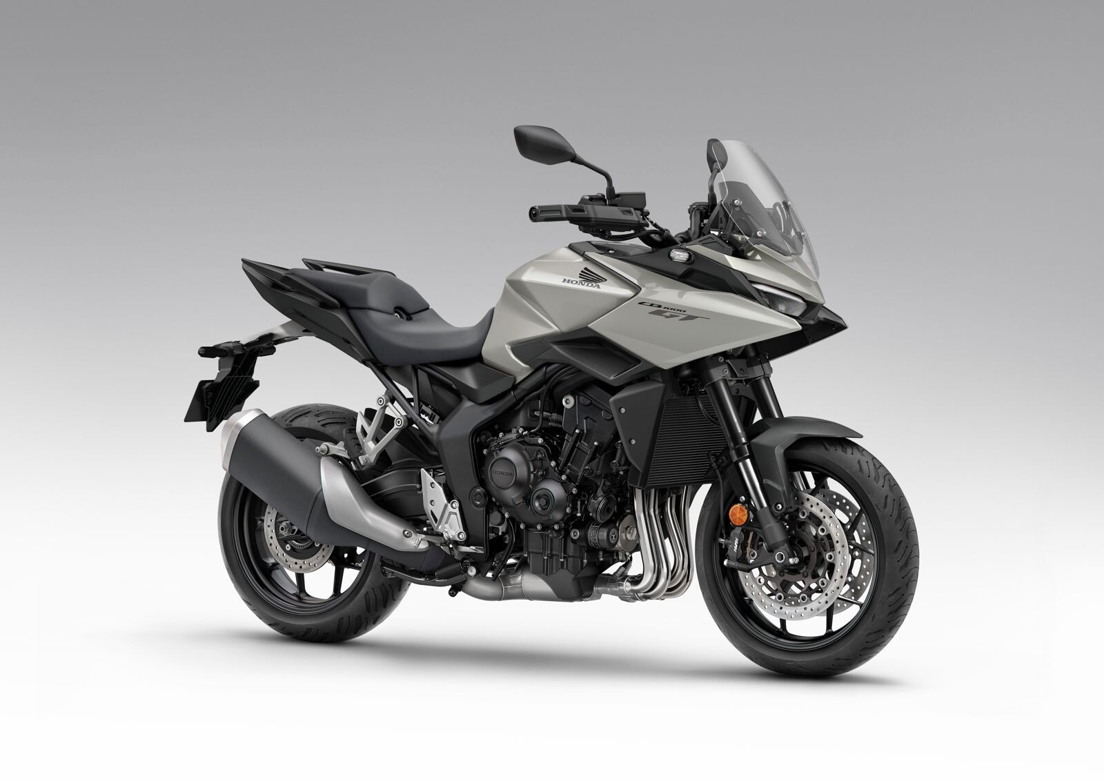 Honda CB1000GT: le foto della novità presentata ad EICMA 2025