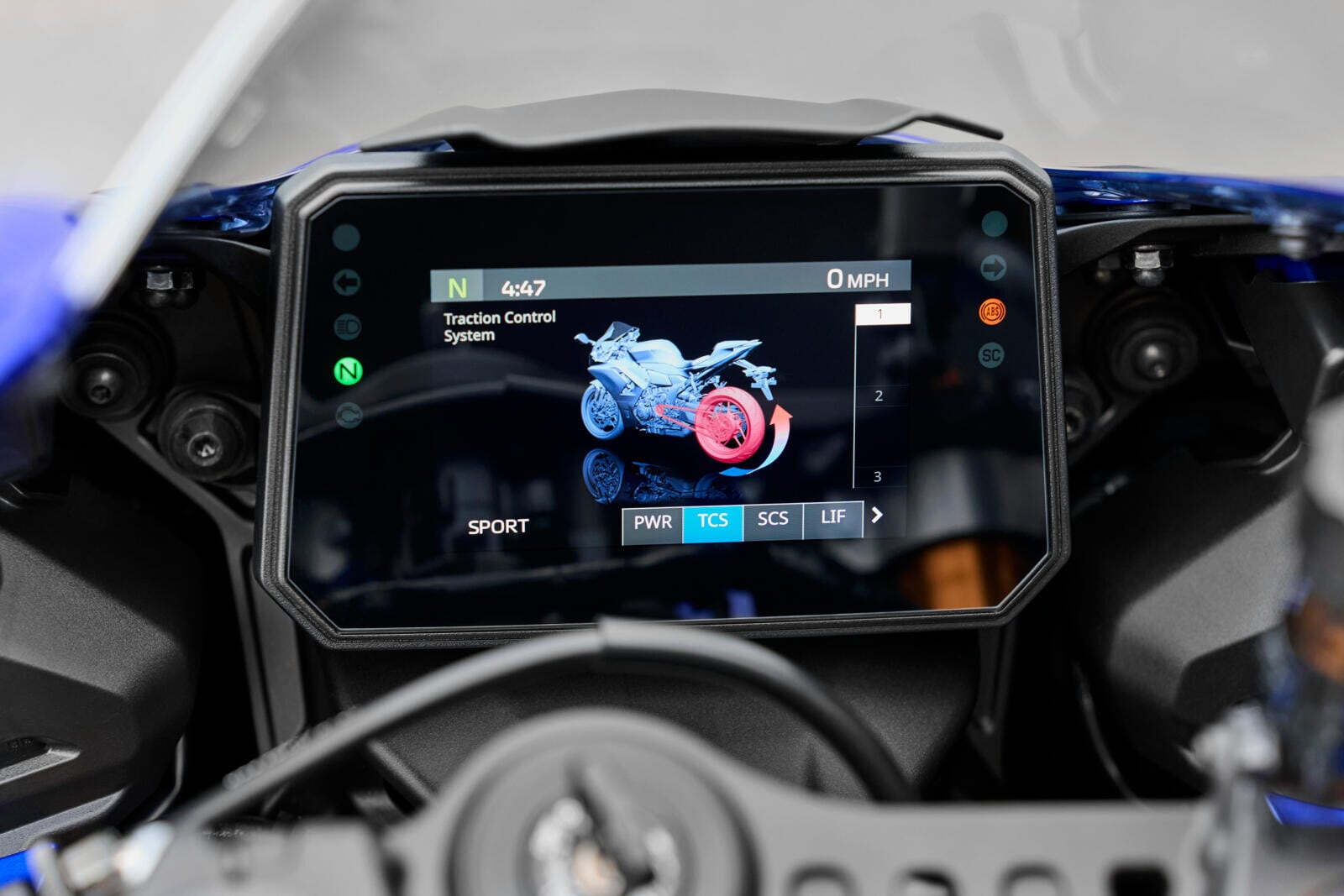 Yamaha R7: le foto della versione 2026