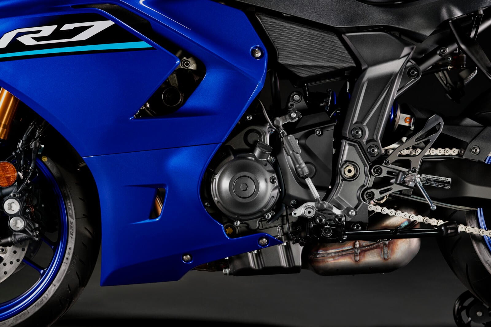 Yamaha R7: le foto della versione 2026