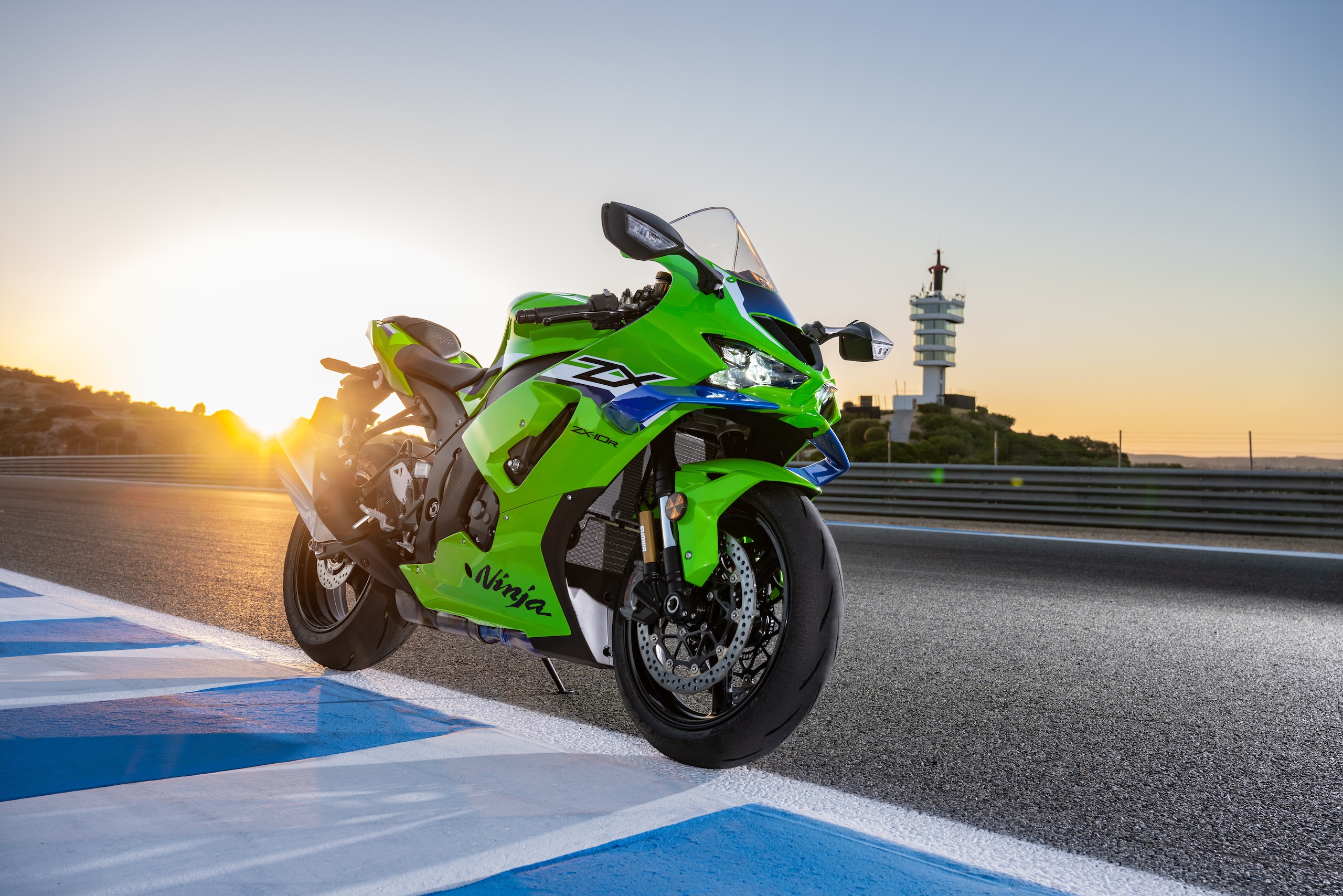 Kawasaki Ninja ZX-10R e ZX-10RR 2026: le foto