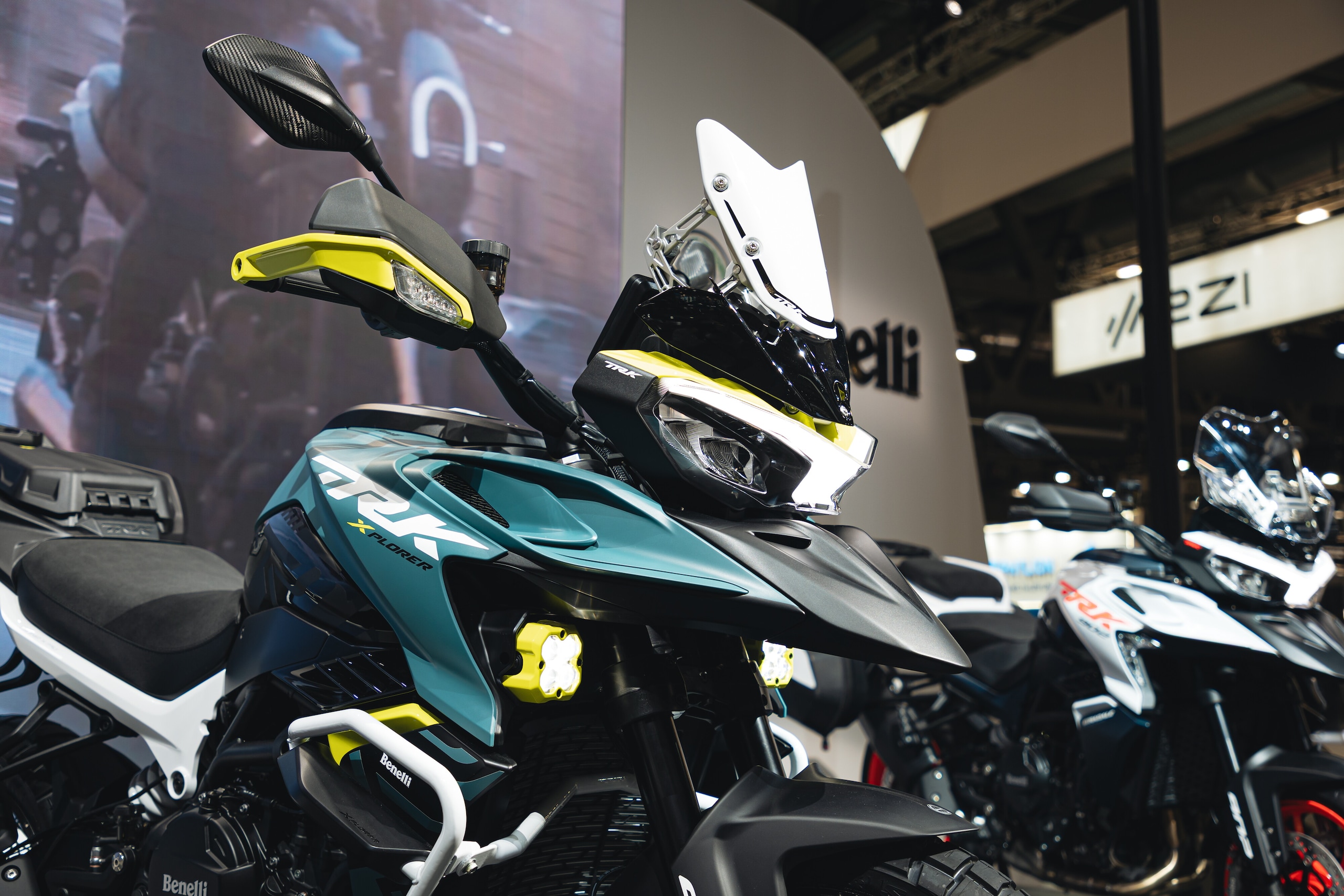 Benelli TRK 902 Xplorer: le foto