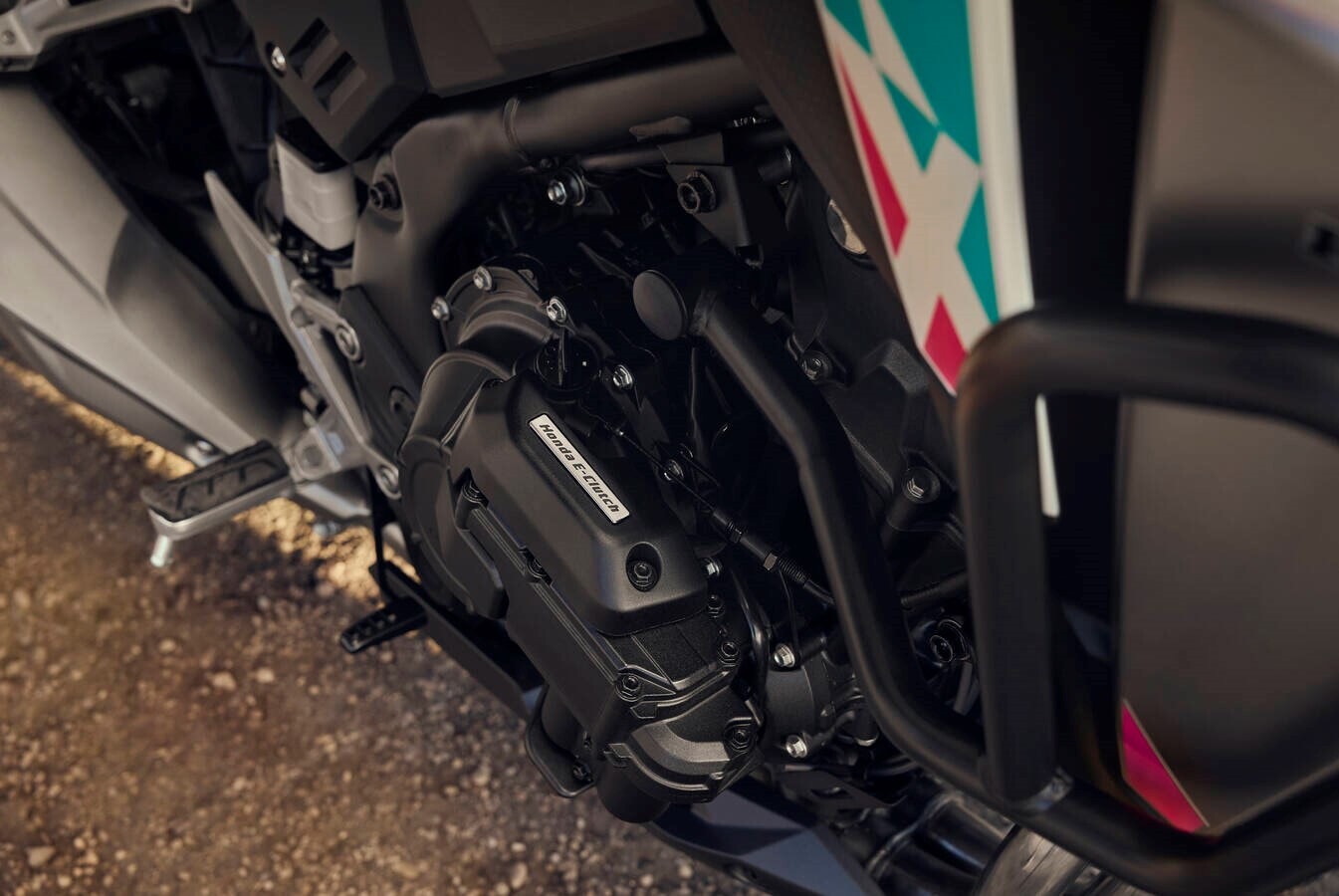 Honda NX500: le foto della versione 2026