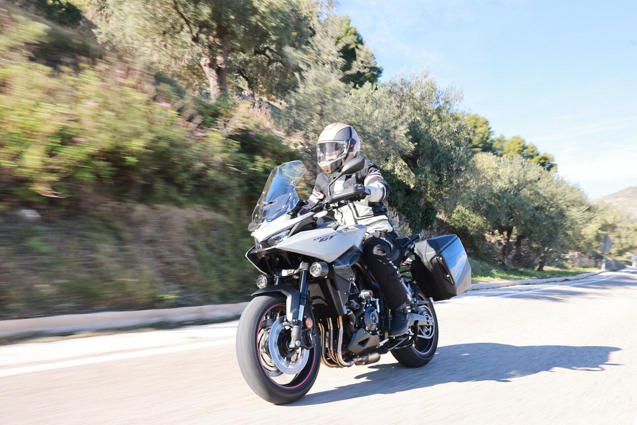 Honda CB1000GT: le FOTO della prova