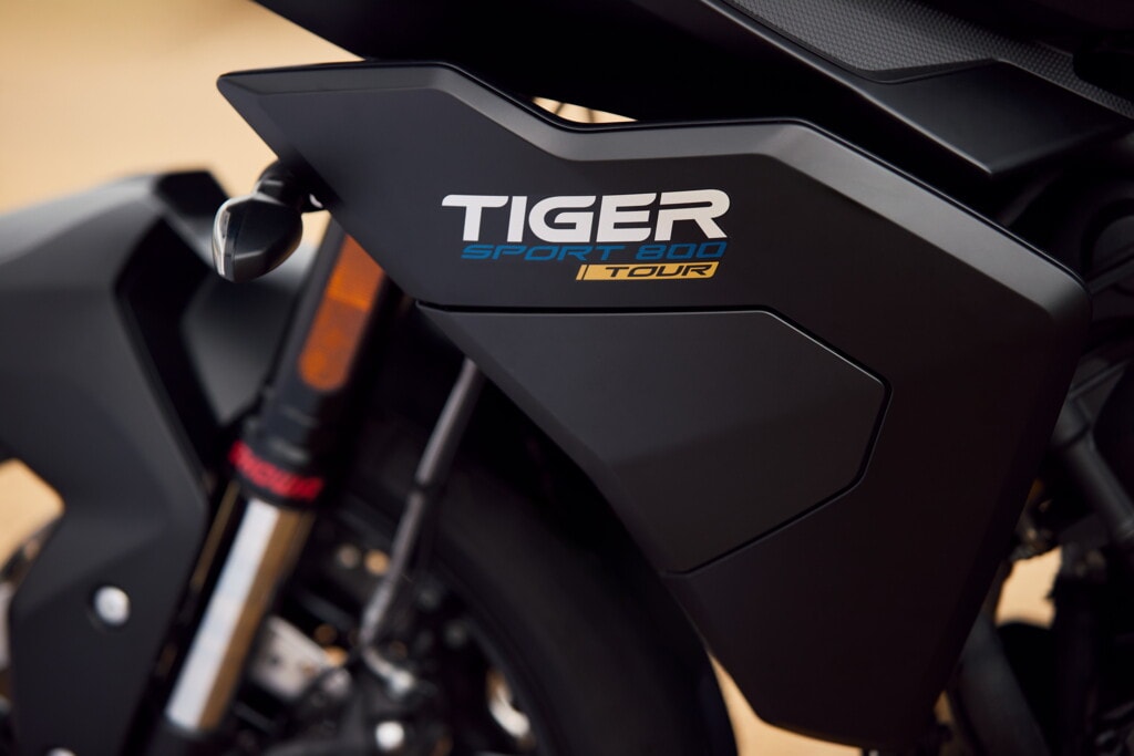 Triumph: le foto della Tiger Sport 800 Tour