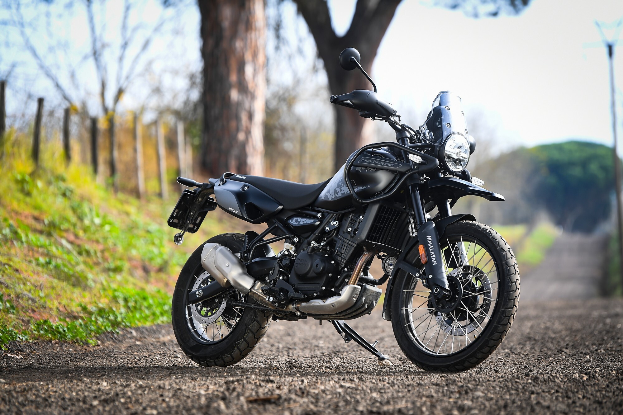 Roayl Enfield Himalayan Mana Black: la gallery del test
