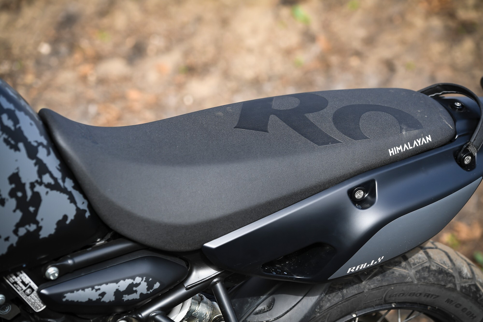 Roayl Enfield Himalayan Mana Black: la gallery del test