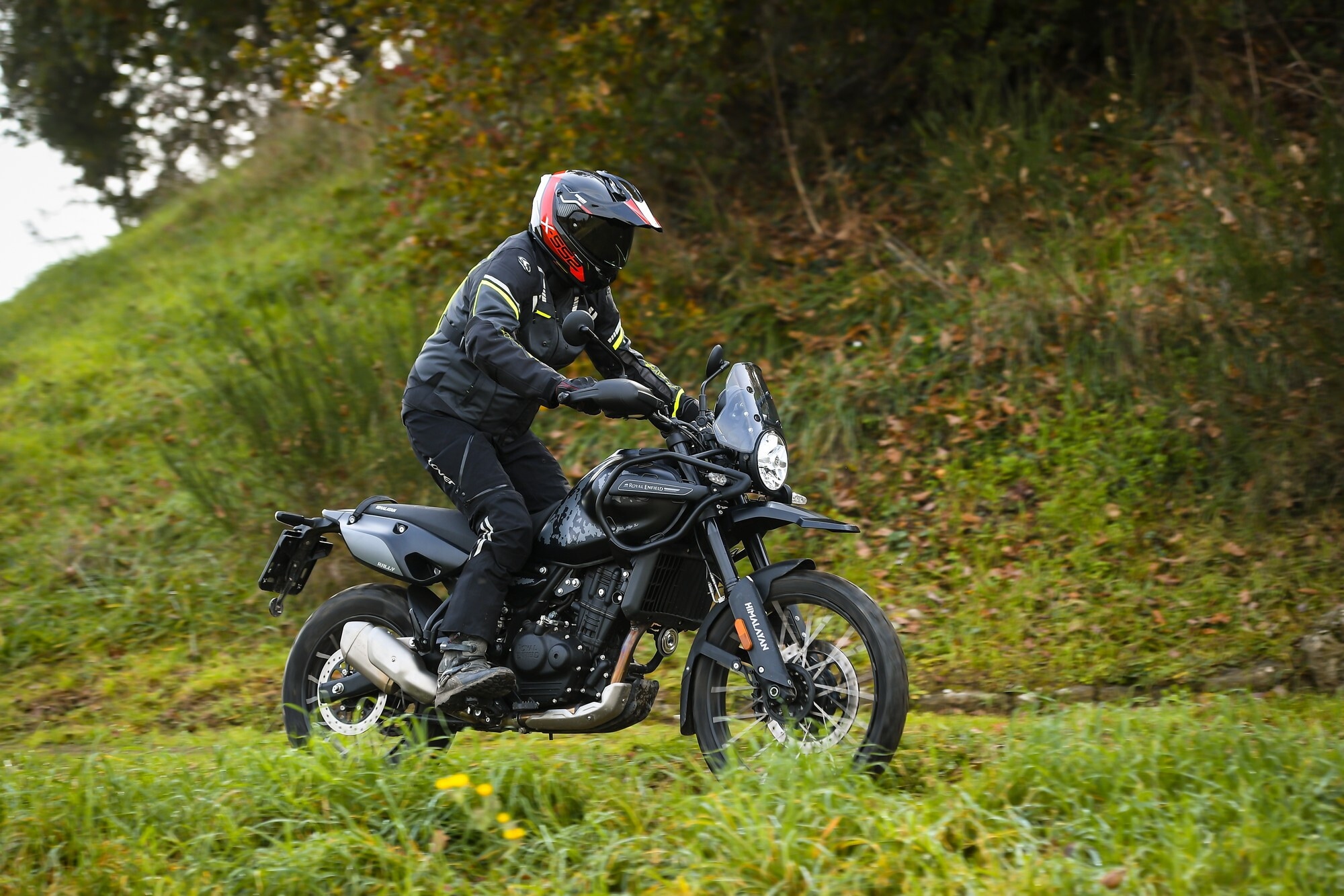 Roayl Enfield Himalayan Mana Black: la gallery del test