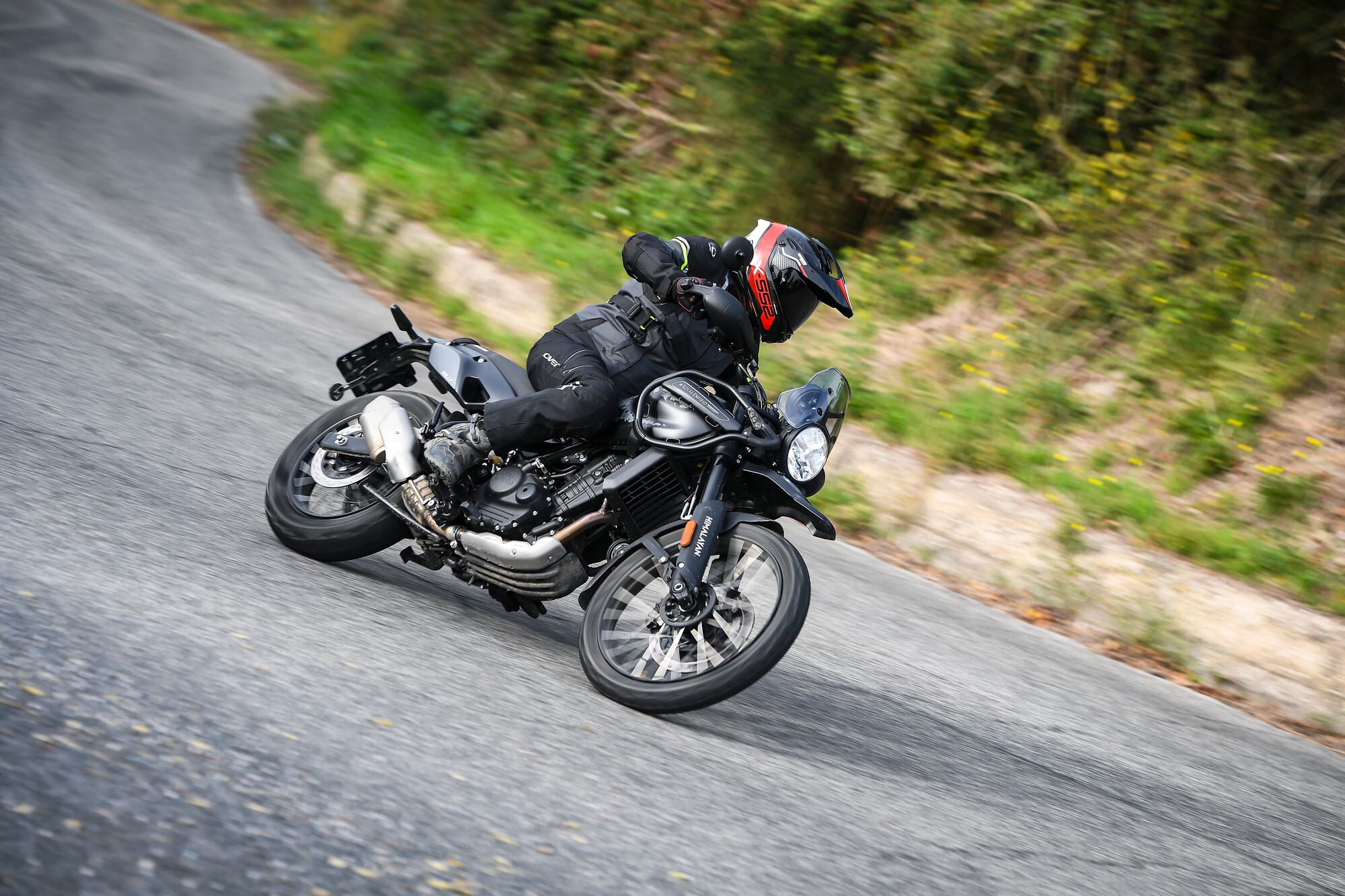 Roayl Enfield Himalayan Mana Black: la gallery del test