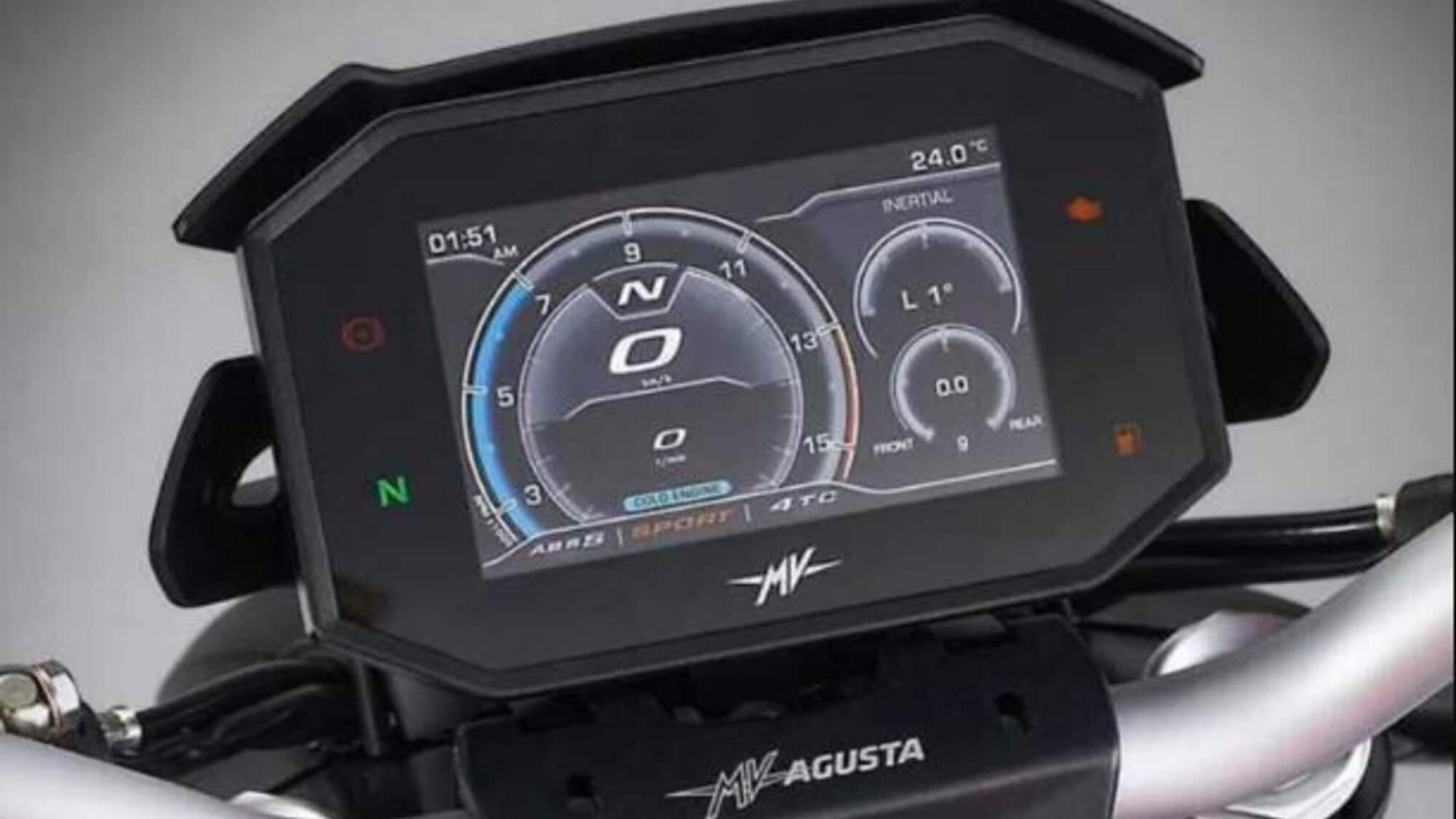 MV Agusta rompe gli schemi: tecnologia full optional per tutti