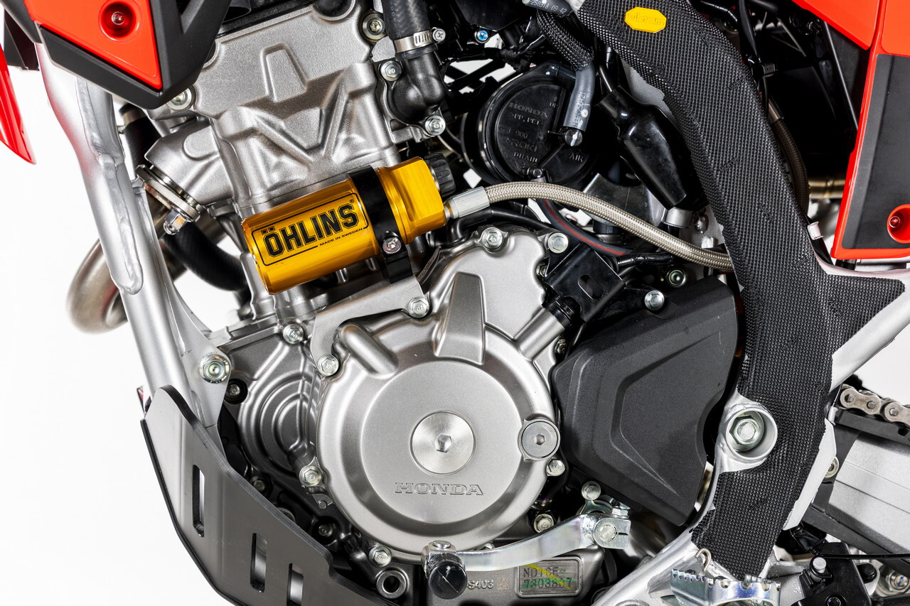 Honda, svelata la nuova CRF300L RED EDITION: le foto