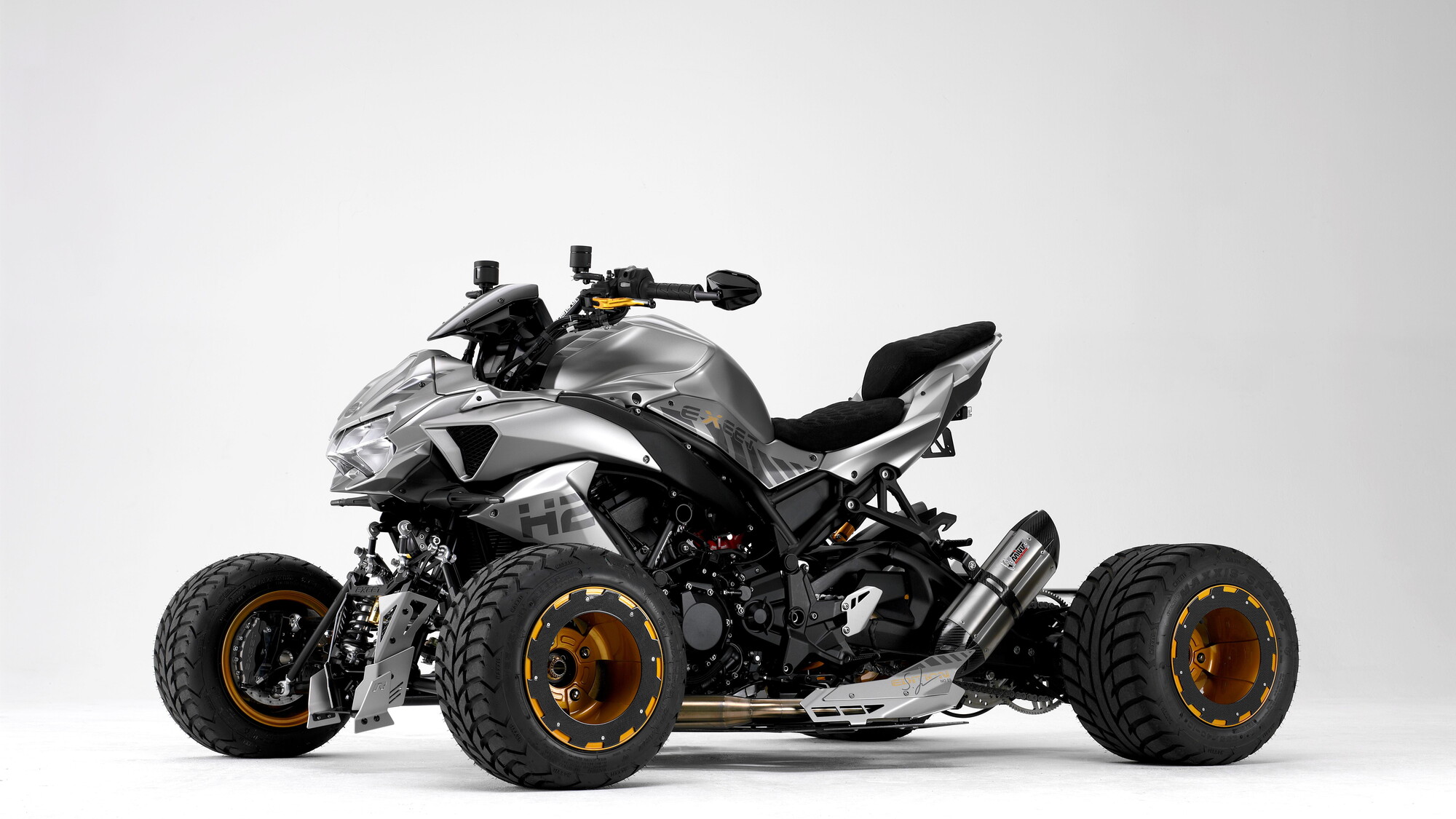 Exeet Blackbull H2: il quad sovralimentato da 200 CV che potrebbe ucciderti