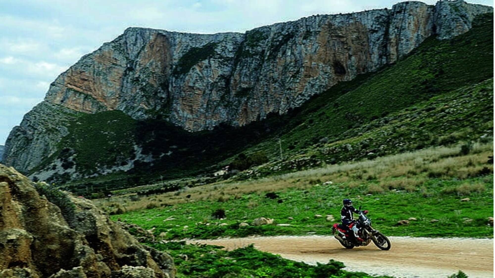 Yamaha Ténéré 700 World Raid: le opinioni di InMoto "fuori dai denti"
