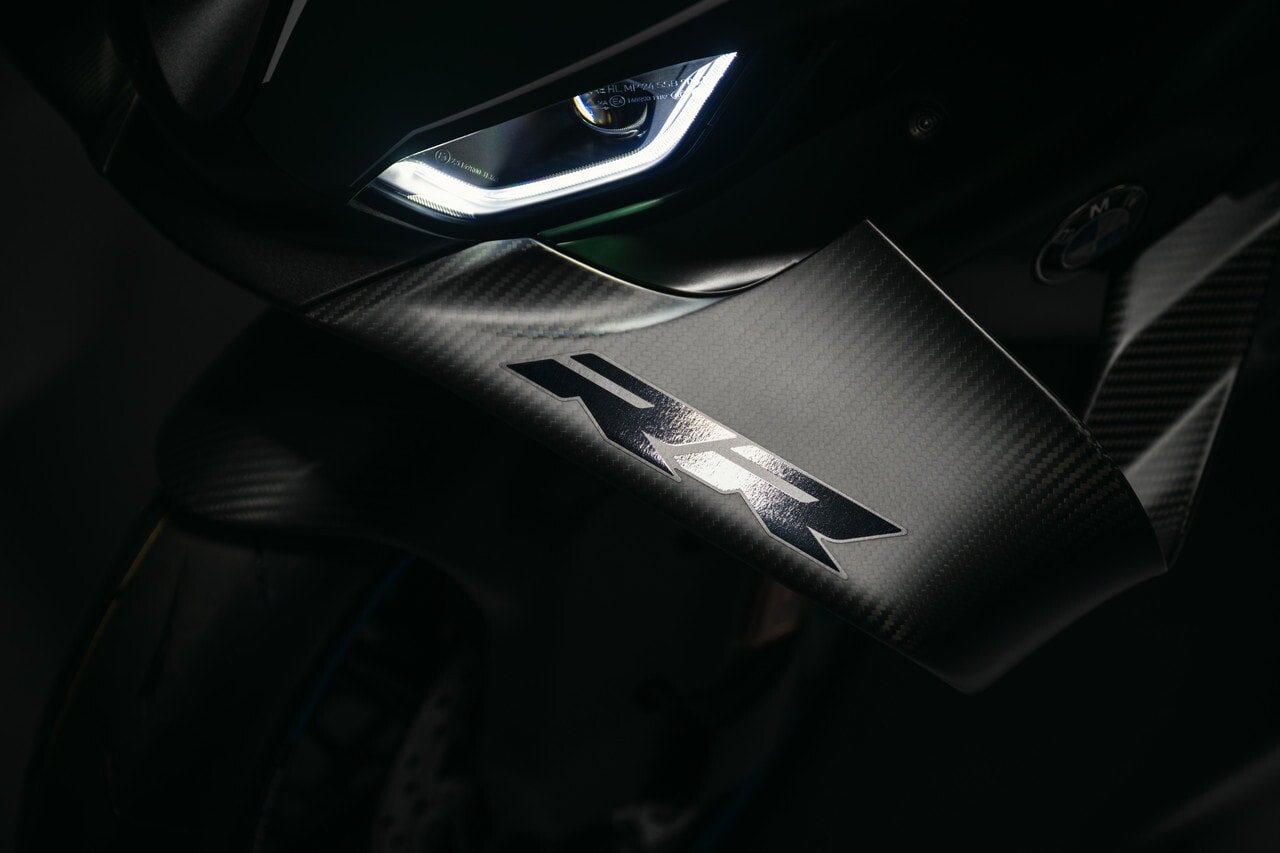 BMW M RR Isle of Man TT : le foto della SBK in edizione limitata