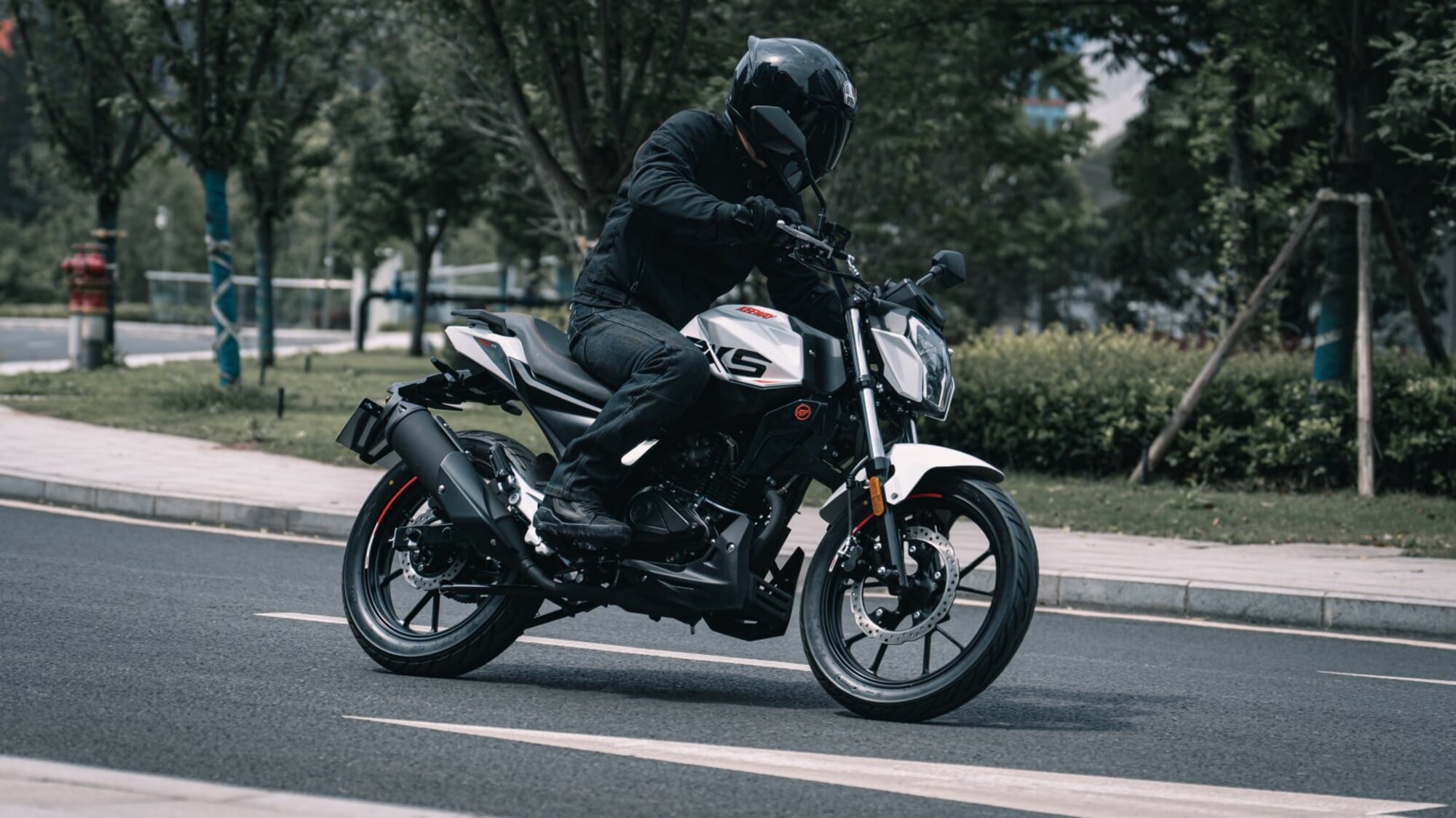 Keeway: RKS 125 e Iskia 125 in promozione fino al 30 giugno