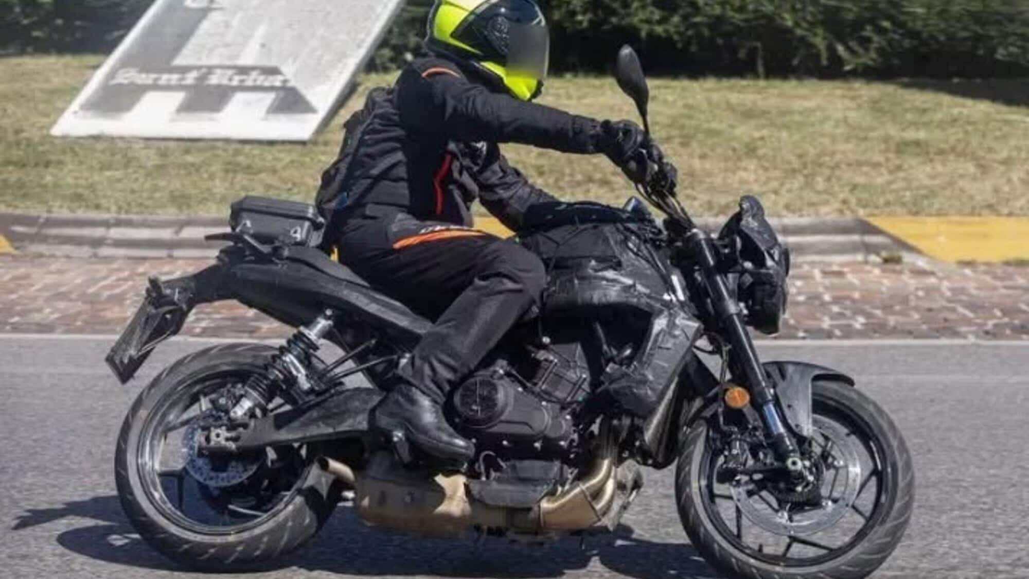 Moto Guzzi 457: il prototipo che continua a farsi aspettare