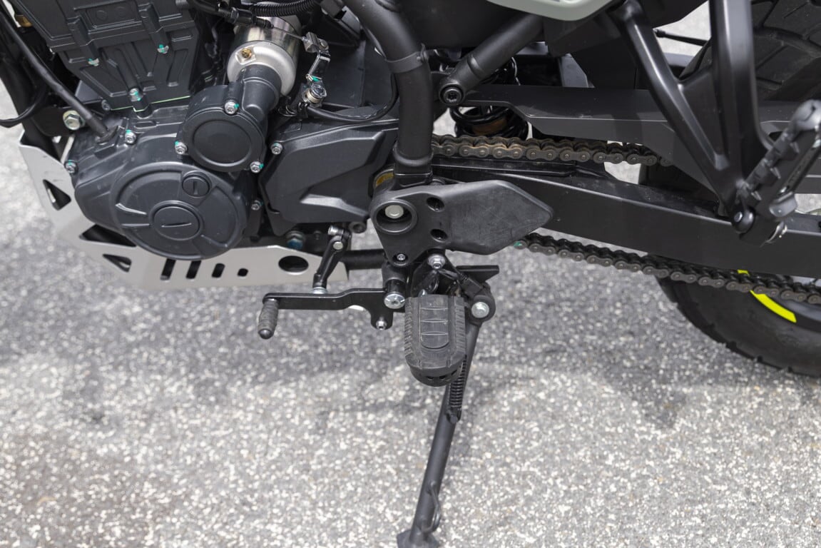 Benelli BKX 300: le FOTO della prova