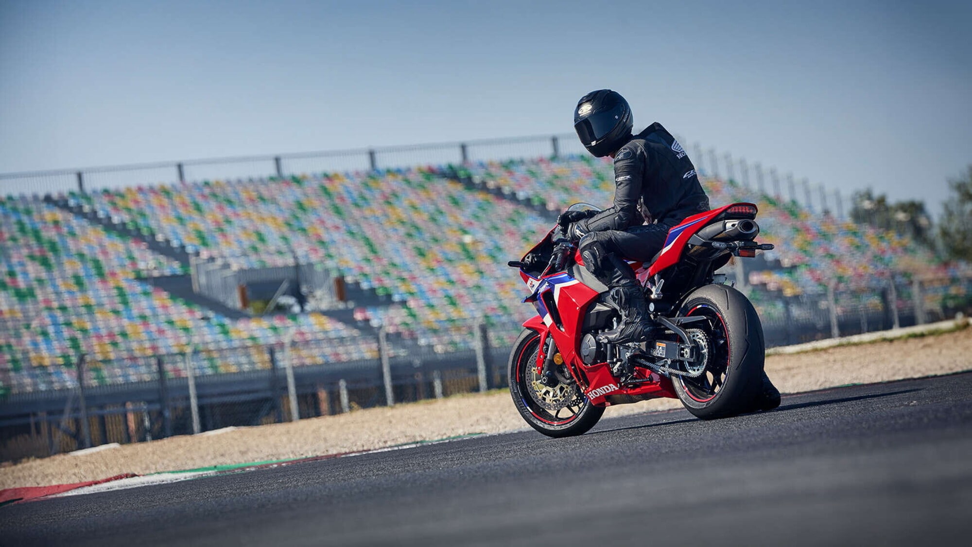 Honda, nel mondo le moto vanno ancora forte: +8,8% nei primi sette mesi