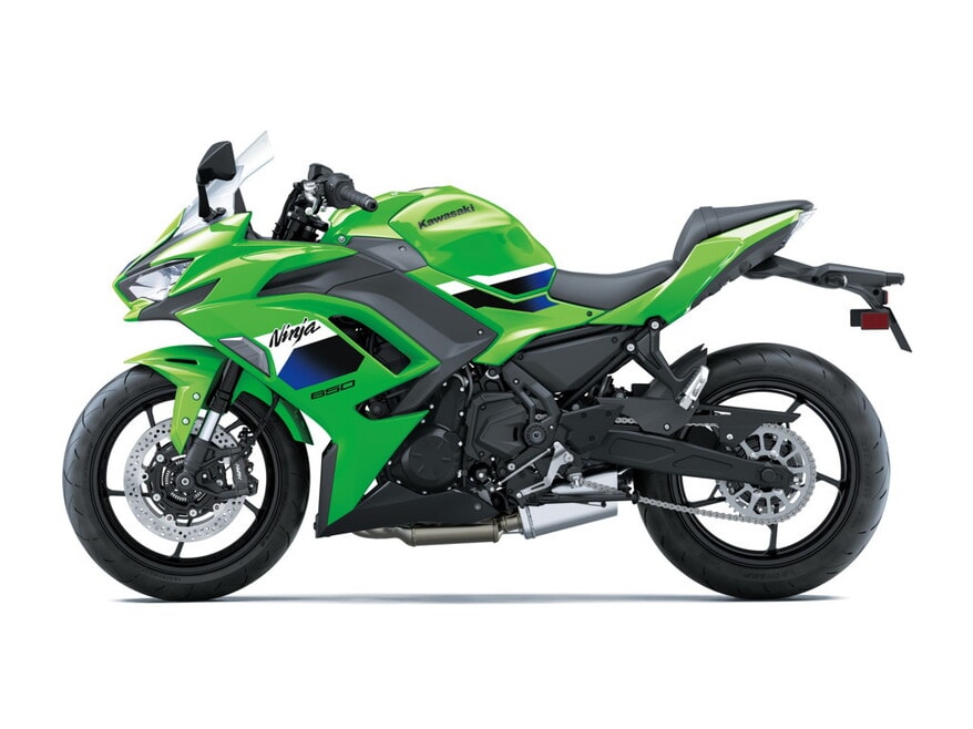 Kawasaki Ninja 650 2027, più sportiva e affilata: le FOTO