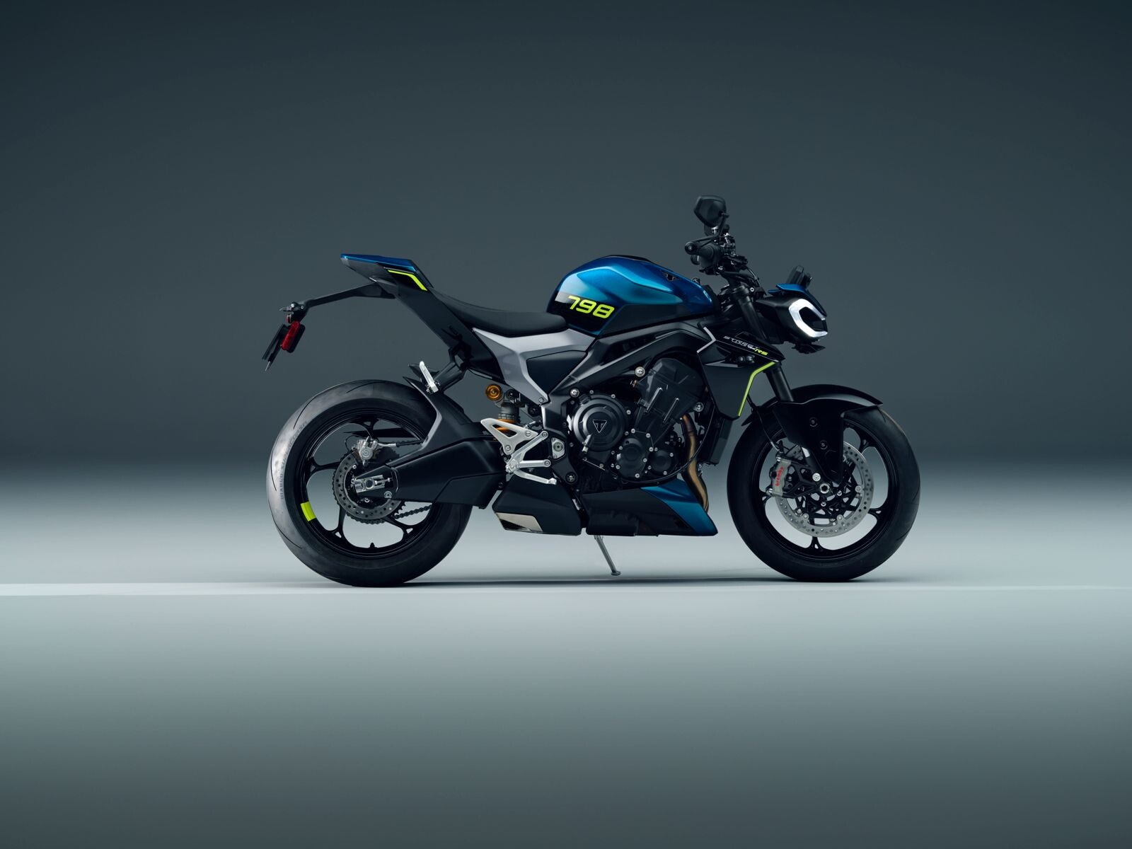 Triumph Street Triple 798 2027: LE FOTO