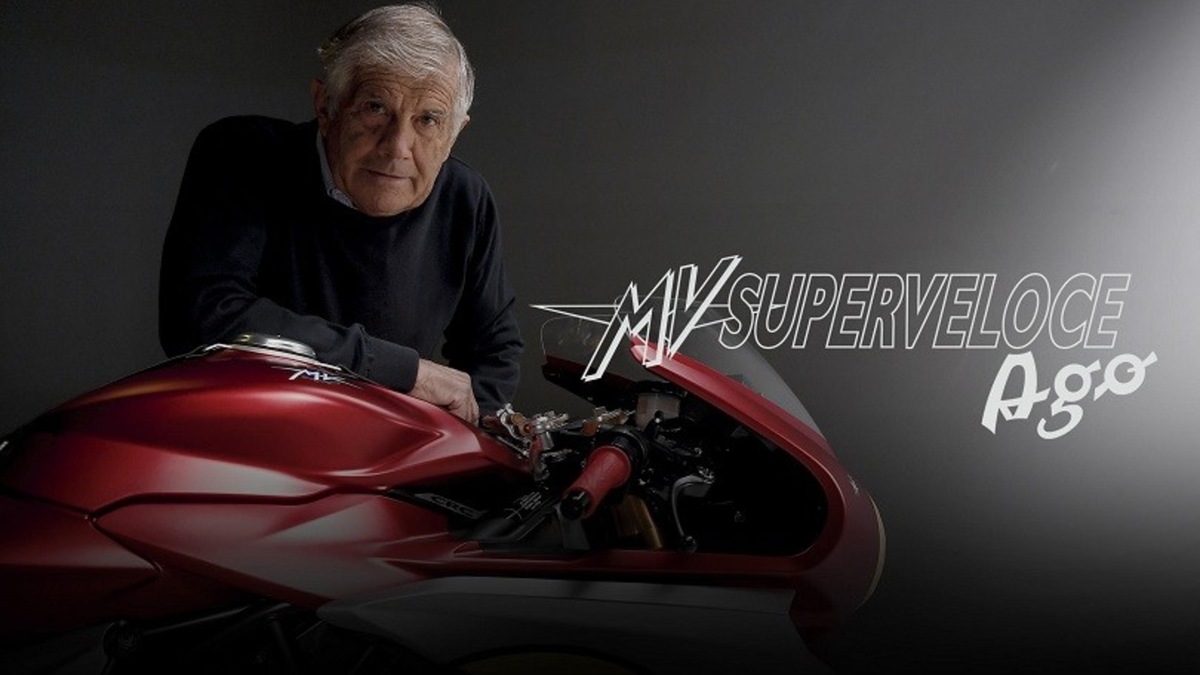 MV Agusta Superveloce AGO, la nuova sportiva sfila a Misano con Agostini