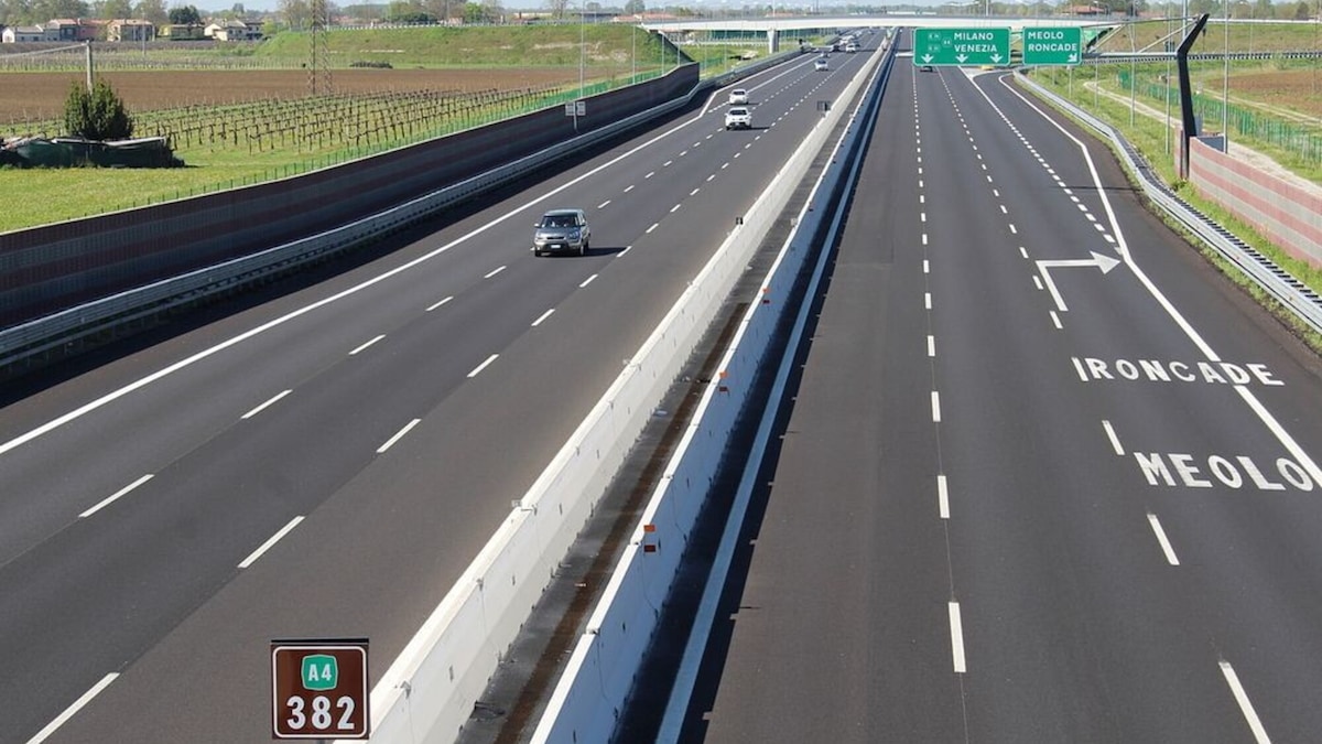 Autostrade, prezzo dei pedaggi in calo e rimborsi in caso di cantieri: cosa cambia nel 2026