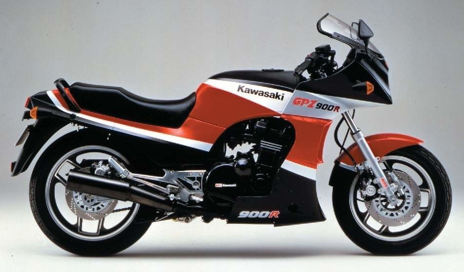 Kawasaki GPZ 900 R: il 2020 potrebbe essere l'anno giusto