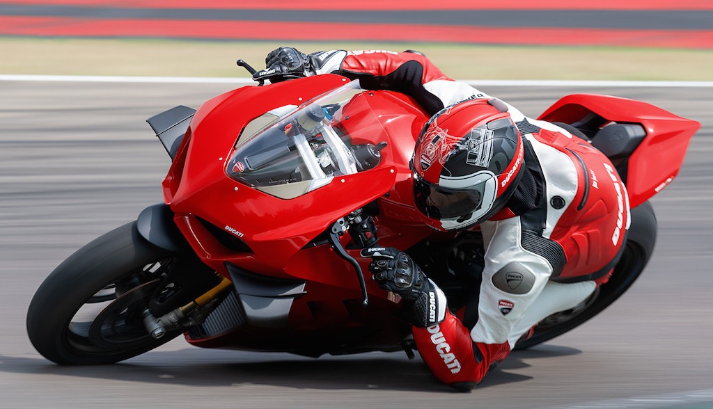Ducati Panigale V4S: come cambia la 1100 bolognese