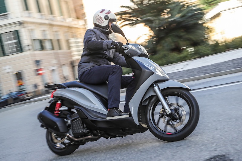 Prova Piaggio Medley 125 e 150: la giusta via di mezzo