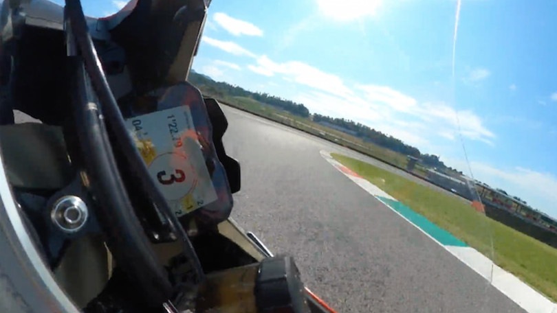 Si vola al Mugello con la Ducati Panigale Superleggera V4 VIDEO