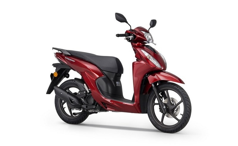 Honda Vision 110: spirito easy e consumi da record