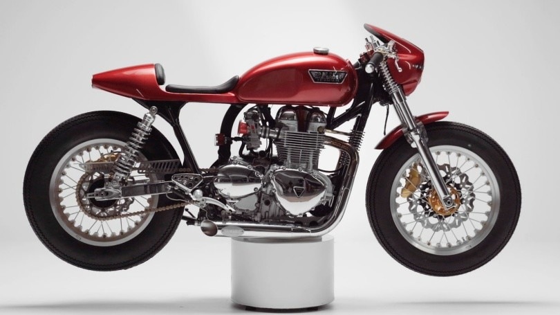 Triumph Thruxton 900 Gullwing X: café racer che si ispira alle auto