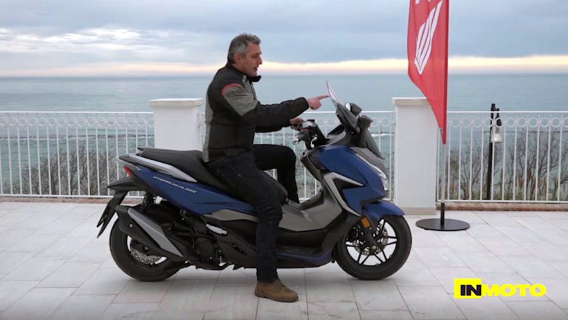 Prova Honda Forza 350: lo scooter pronto a tutto VIDEO