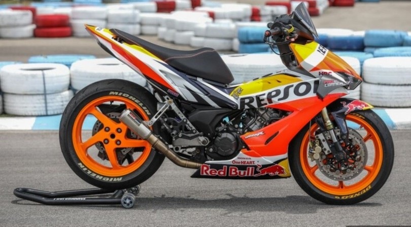 Honda GTB RCV Replica: lo scooter da gomito a terra