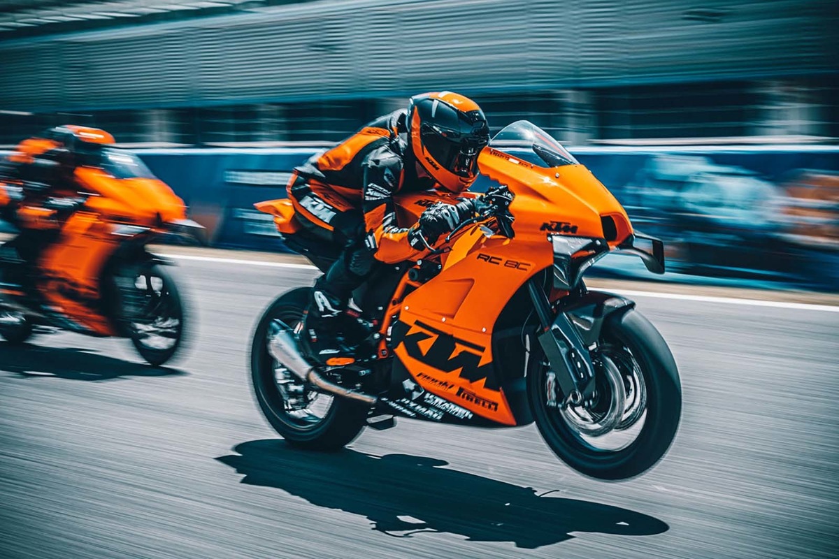 KTM RC 8C: i 100 esemplari esauriti in meno di 5 minuti