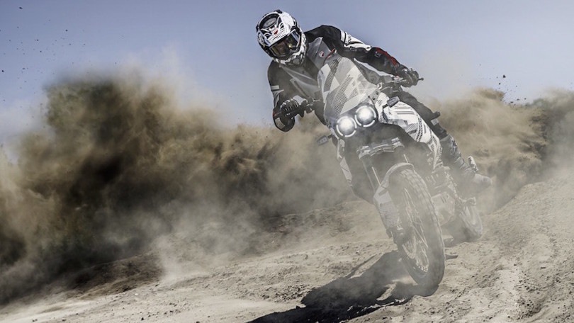 Ducati Desert X, prime foto ufficiali: il 9 dicembre la presentazione