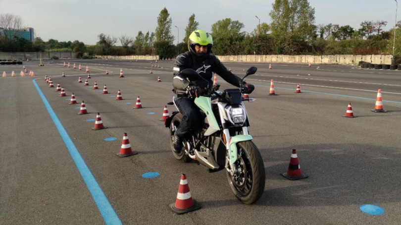Confessioni di un motociclista: sono attratto dalla moto elettrica!