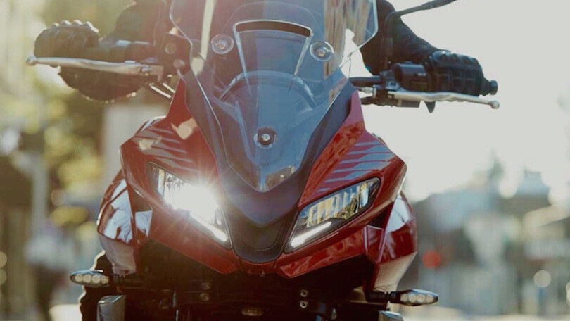 Triumph Tiger Sport 660: prime foto ufficiali della crossover entry-level