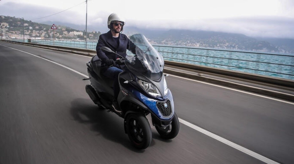 Piaggio e Autoliv, collaborazione per un airbag su moto e scooter