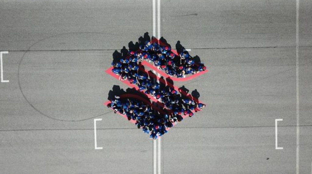 Suzuki Italia, offerti 100mila euro e ospitalità per bambini e famiglie ucraine