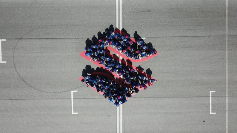 Suzuki Italia, offerti 100mila euro e ospitalità per bambini e famiglie ucraine