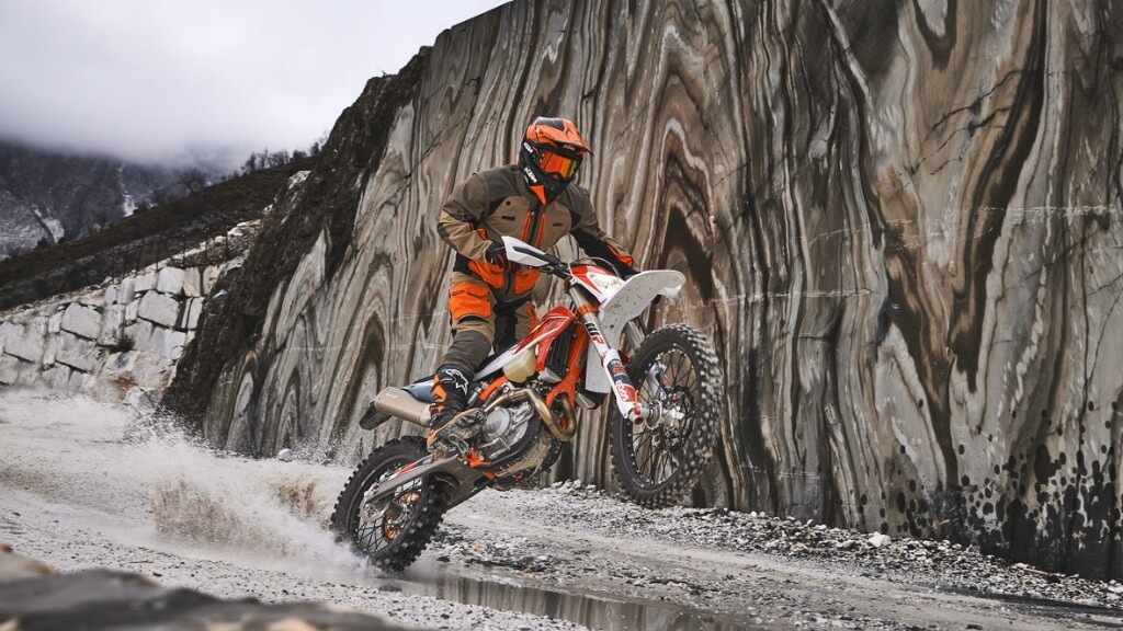 KTM EXC 2023: i prezzi della nuova gamma enduro