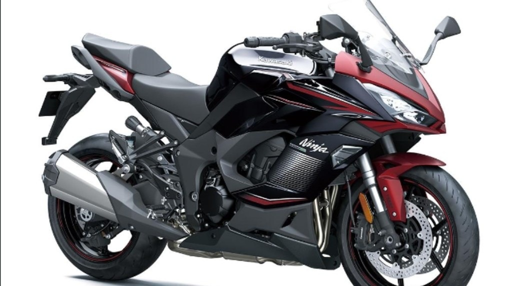 Kawasaki, tutto pronto per la Ninja 1000SX 2023