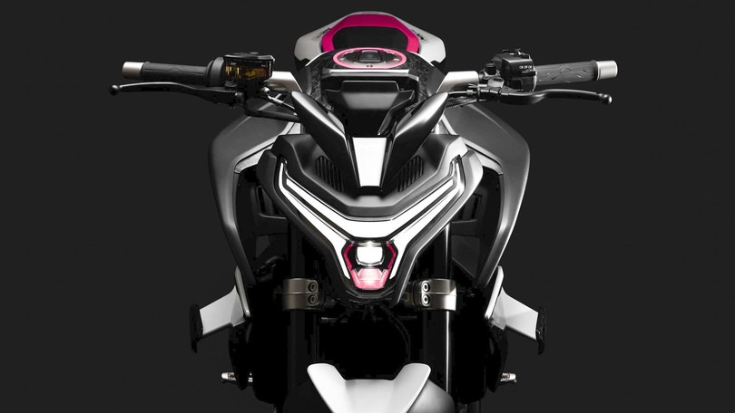 CF Moto 800NK: sarà lei la prima naked cinese a battere i jap?