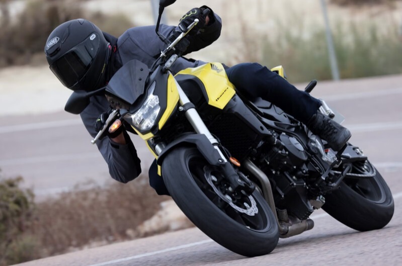 Mercato moto, parte bene la Honda Hornet: prima tra le naked
