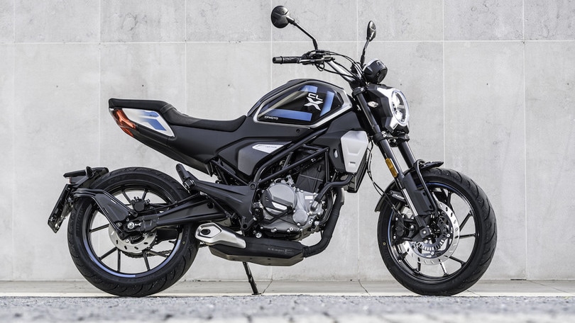 CFMoto 300CL-X Heritage: new entry in grande stile