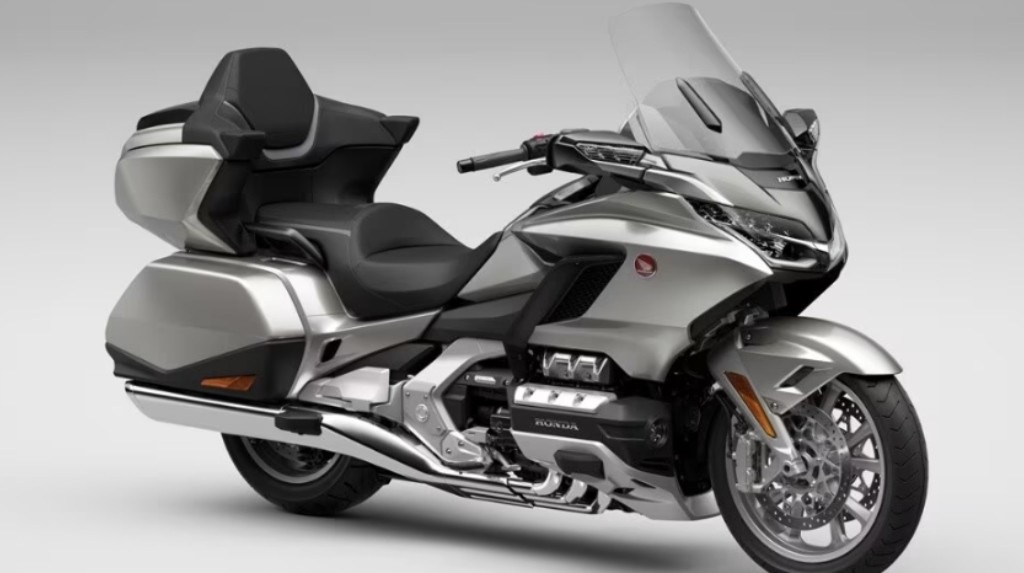 Honda, nuovo sistema per aiutare nelle manovre da fermo