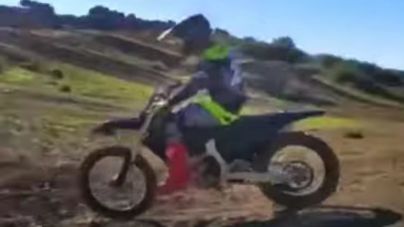 Triumph, prime immagini della prossima off-road