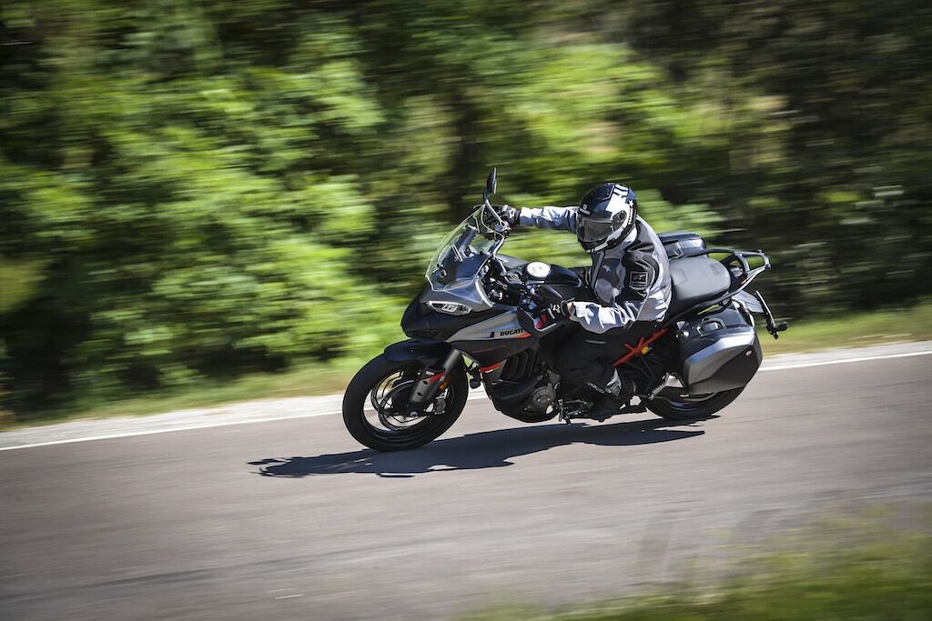 Prova, Ducati Multistrada V4 S Grand Tour: tutto e subito