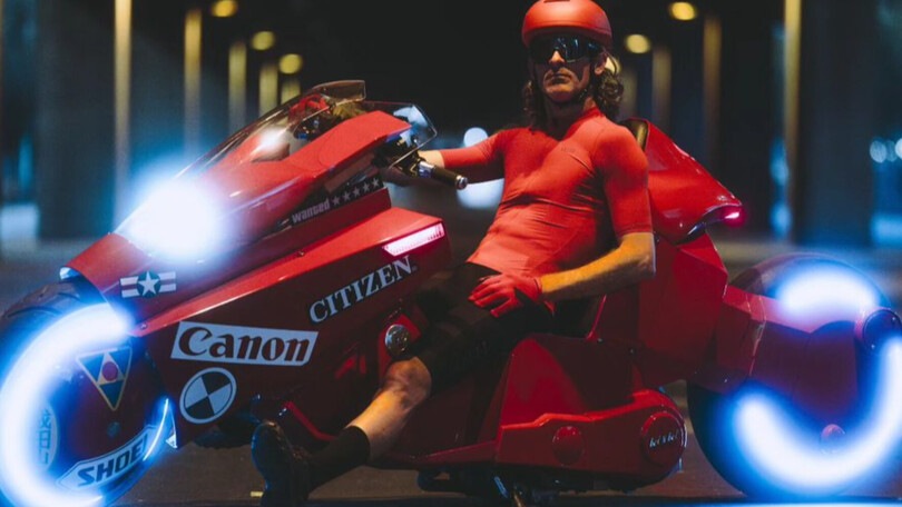 Dalla Spagna arriva la moto di Akira, ed è 100% elettrica