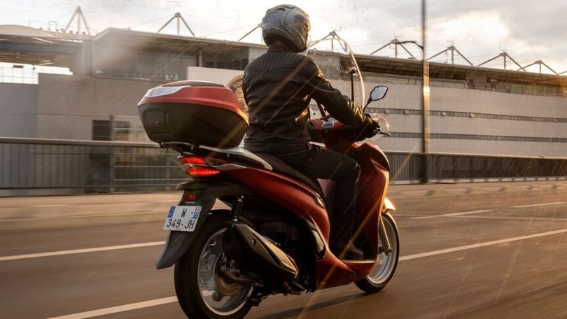 Top 10 mercato: gli scooter più venduti di aprile
